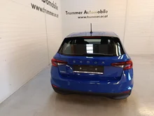 Škoda Fabia Essence in Energy-Blau
