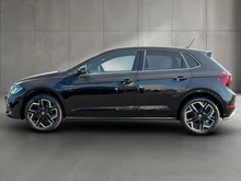 VW Polo Sport TSI DSG in Deep Black Perleffekt