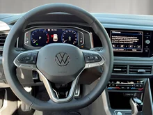 VW Polo Sport TSI DSG in Deep Black Perleffekt