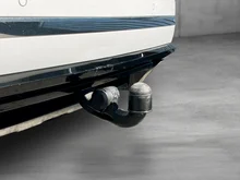 VW Touareg Sport V6 TDI SCR BMT 4MOTION in PURE WHITE