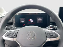 VW T-Roc Style eTSI DSG in Pure White Dach Black Uni
