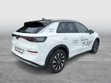 VW T-Roc Style eTSI DSG in Pure White Dach Black Uni