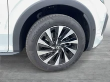 VW T-Roc Style eTSI DSG in Pure White Dach Black Uni