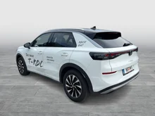 VW T-Roc Style eTSI DSG in Pure White Dach Black Uni