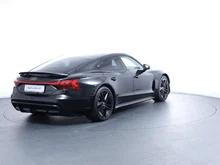 Audi e-tron GT S e-tron GT in Mythosschwarz Metallic