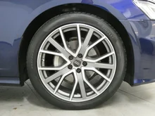 Audi A6 Avant 40 TDI Sport in 2D Navarrablau Metallic