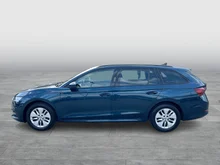 Škoda Octavia Combi Ambition TSI in Lava-Blau Metallic