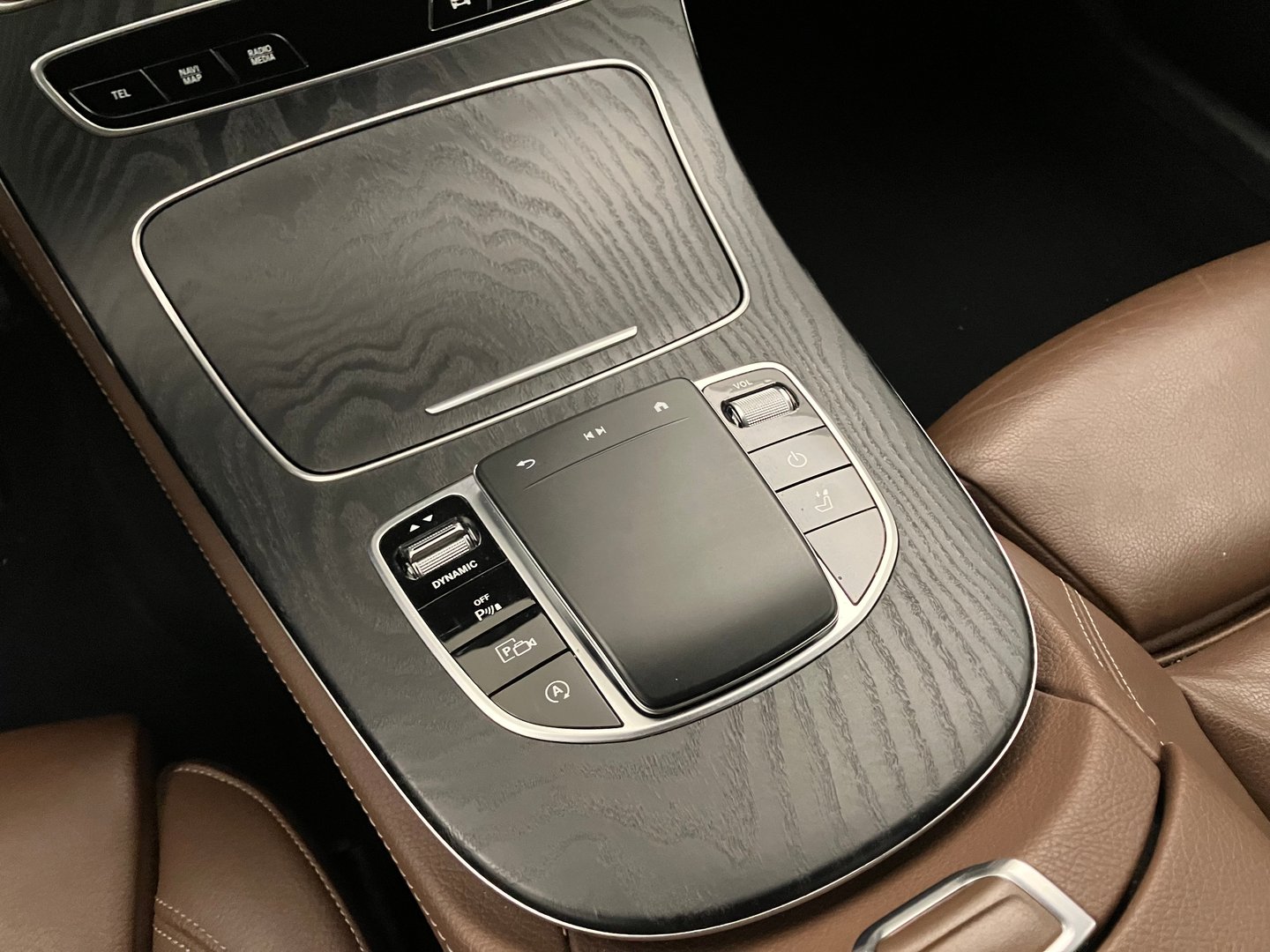 Mercedes E 200 d T Aut. | Bild 25 von 33