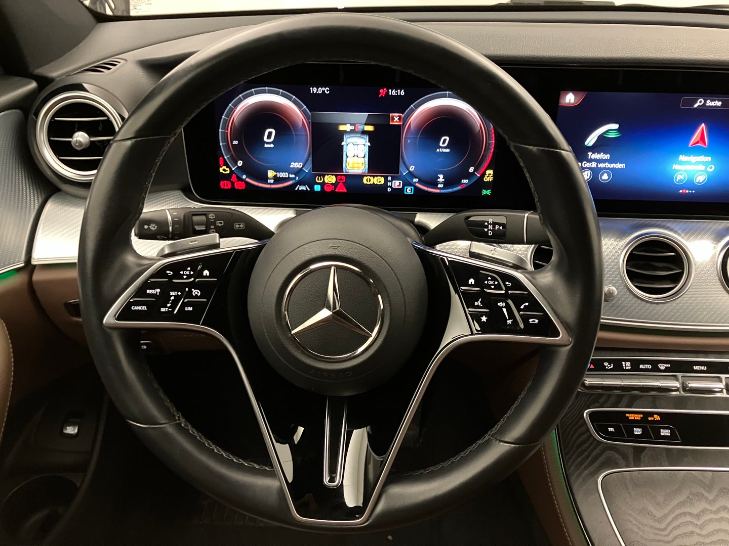Mercedes E 200 d T Aut. | Bild 15 von 33
