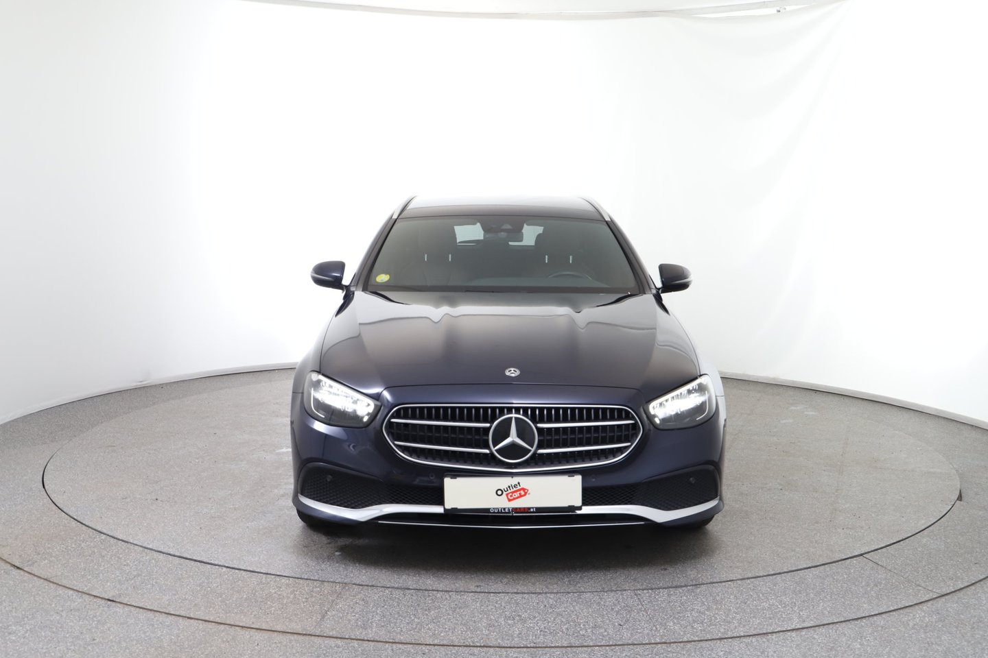 Mercedes E 200 d T Aut. | Bild 8 von 33