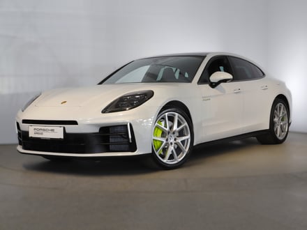 Porsche Panamera 4 E-Hybrid