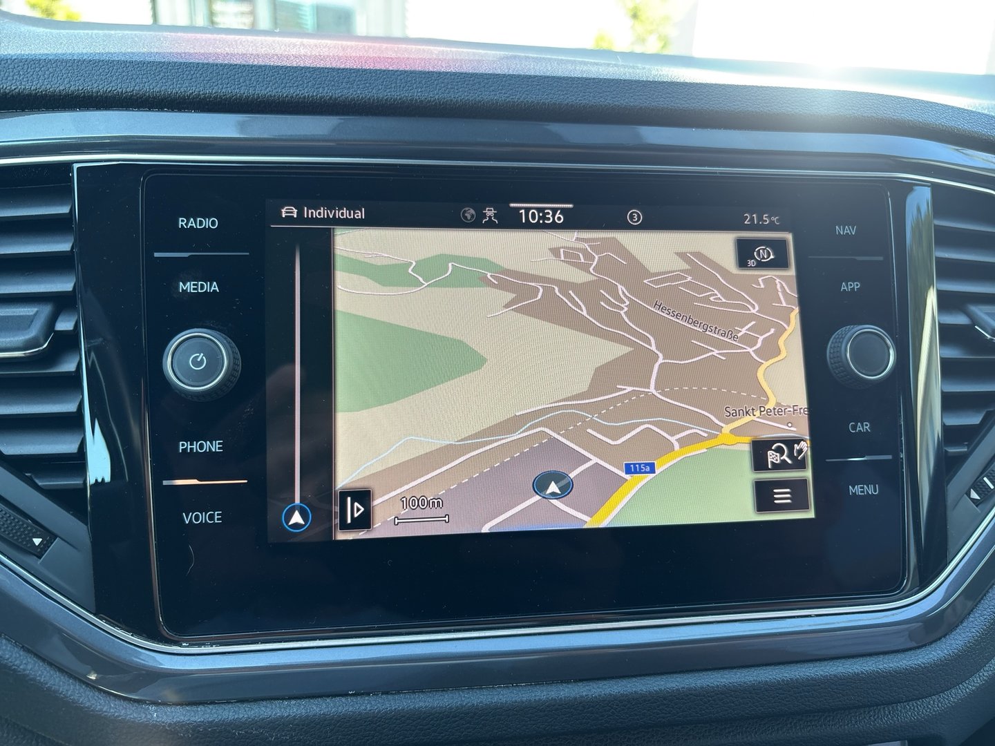 VW T-Roc Sport TDI 4MOTION DSG | Bild 17 von 21