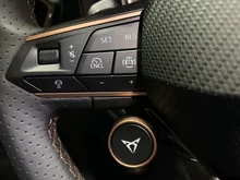 CUPRA Formentor e-HYBRID 204 PS DSG in Fjord-Blau