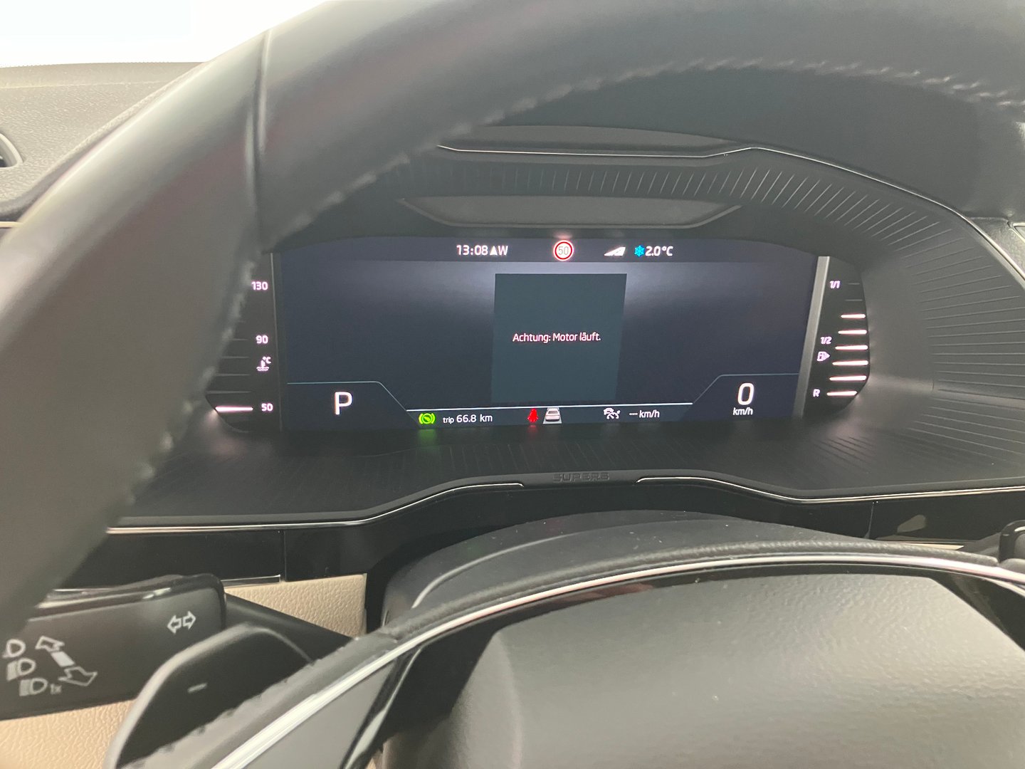 Škoda SUPERB Combi 4x4 L&K TDI SCR DSG | Bild 9 von 25