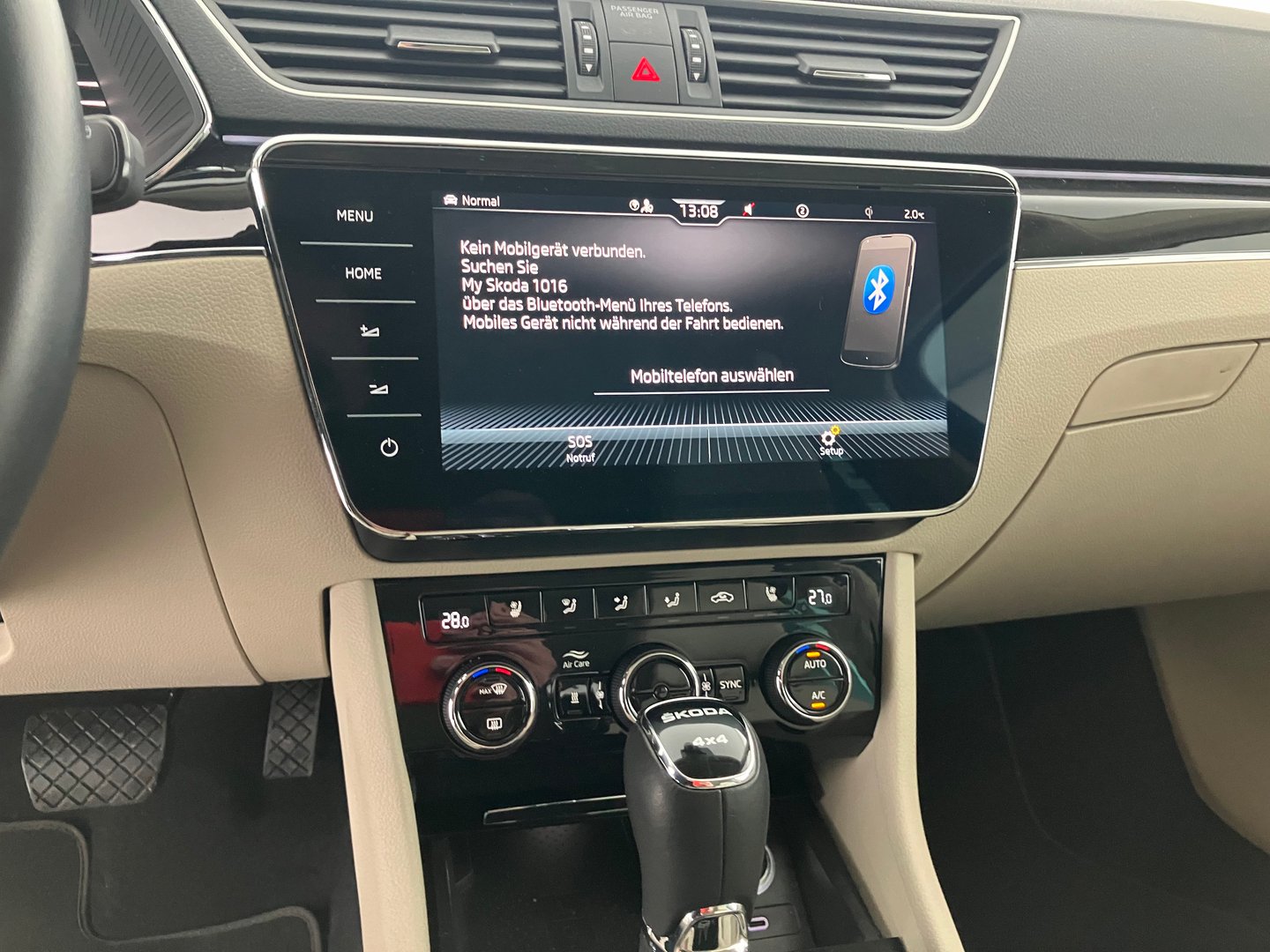 Škoda SUPERB Combi 4x4 L&K TDI SCR DSG | Bild 13 von 25