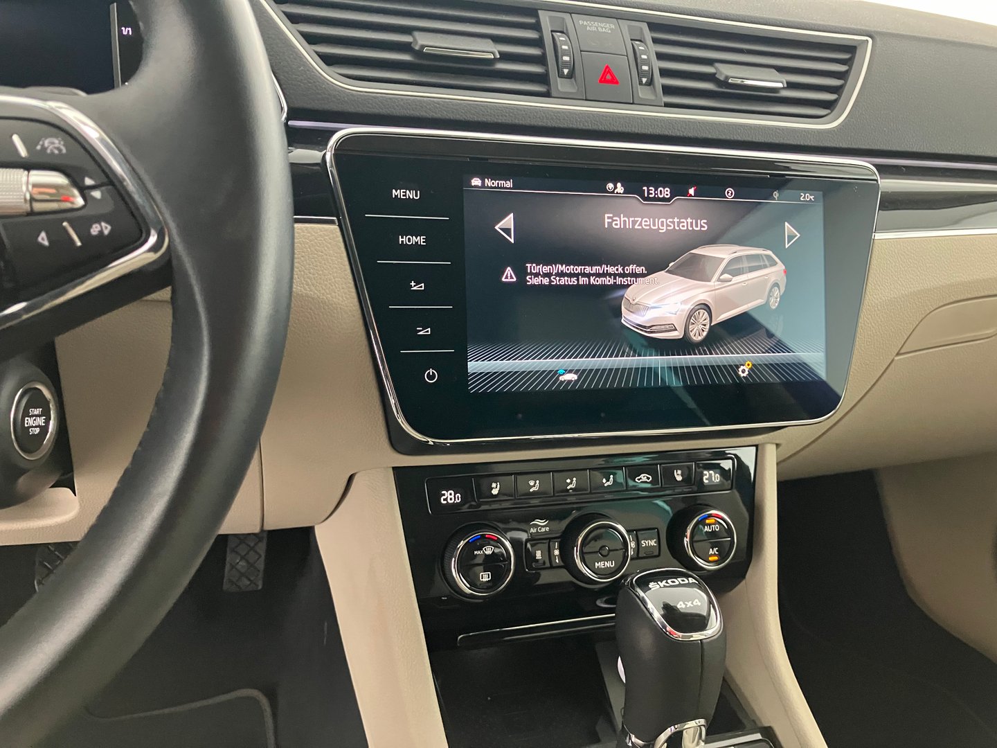 Škoda SUPERB Combi 4x4 L&K TDI SCR DSG | Bild 11 von 25