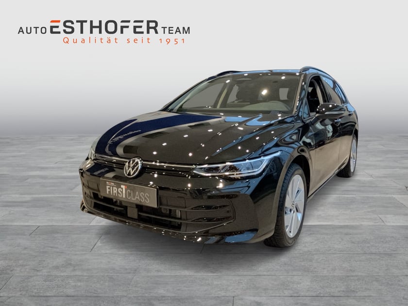 VW Golf Variant Business mHeV DSG