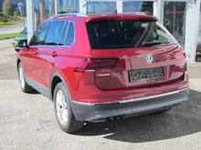 VW Tiguan Highline TDI SCR 4MOTION DSG in Ruby Red Metallic