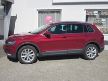 VW Tiguan Highline TDI SCR 4MOTION DSG in Ruby Red Metallic