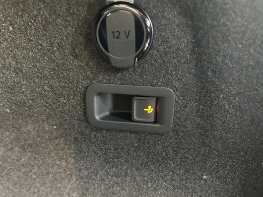 Bild eines Golf Variant Business mHeV DSG