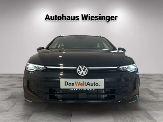 Bild eines Golf Variant Business mHeV DSG