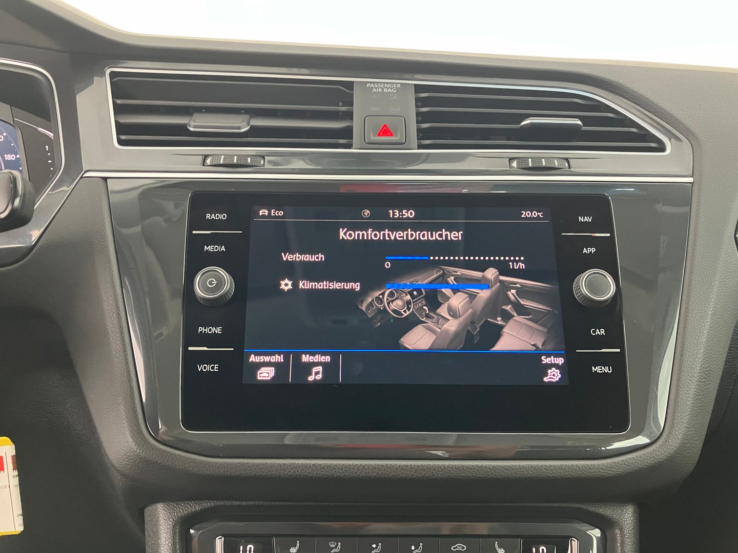 VW Tiguan Highline TDI SCR 4MOTION DSG | Bild 11 von 20