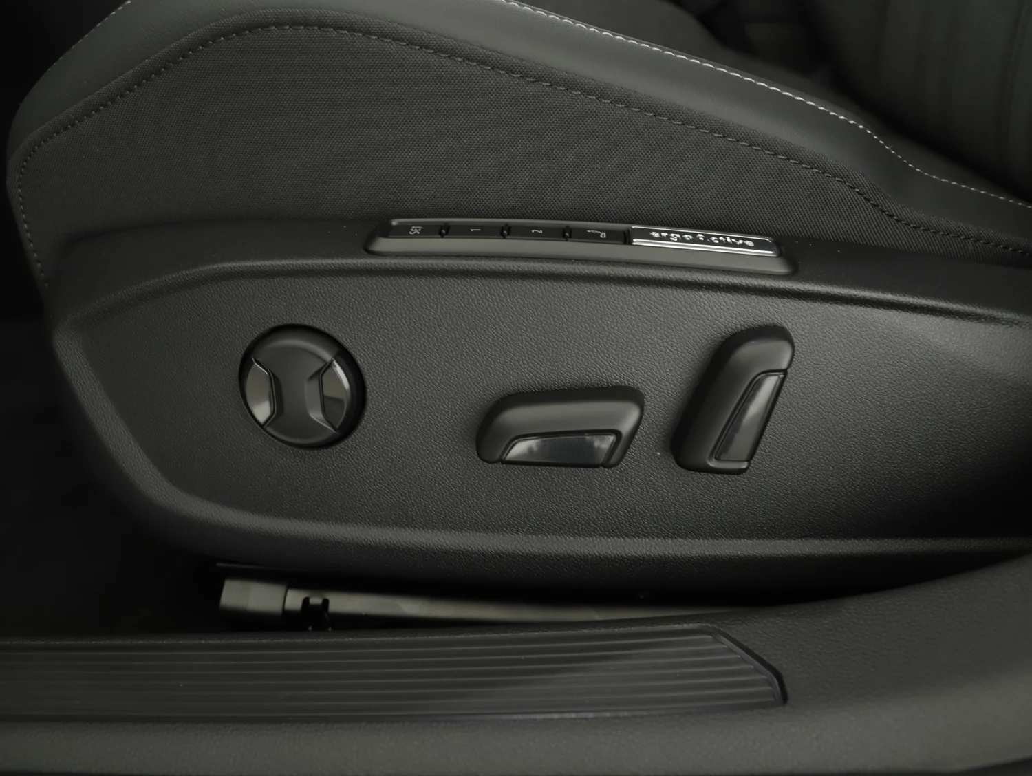 Bild eines VW Golf Style eHybrid DSG 150 kW