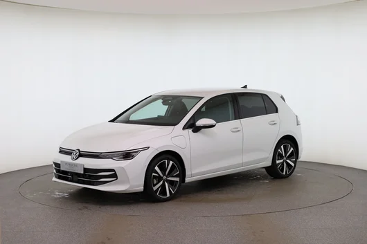 Bild eines VW Golf Style eHybrid DSG 150 kW