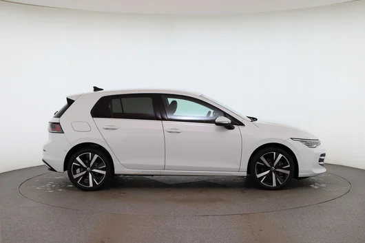 Bild eines VW Golf Style eHybrid DSG 150 kW