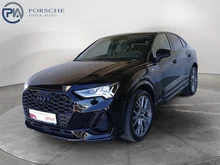 Audi Q3 Sportback 35 TFSI admired in Mythosschwarz Metallic