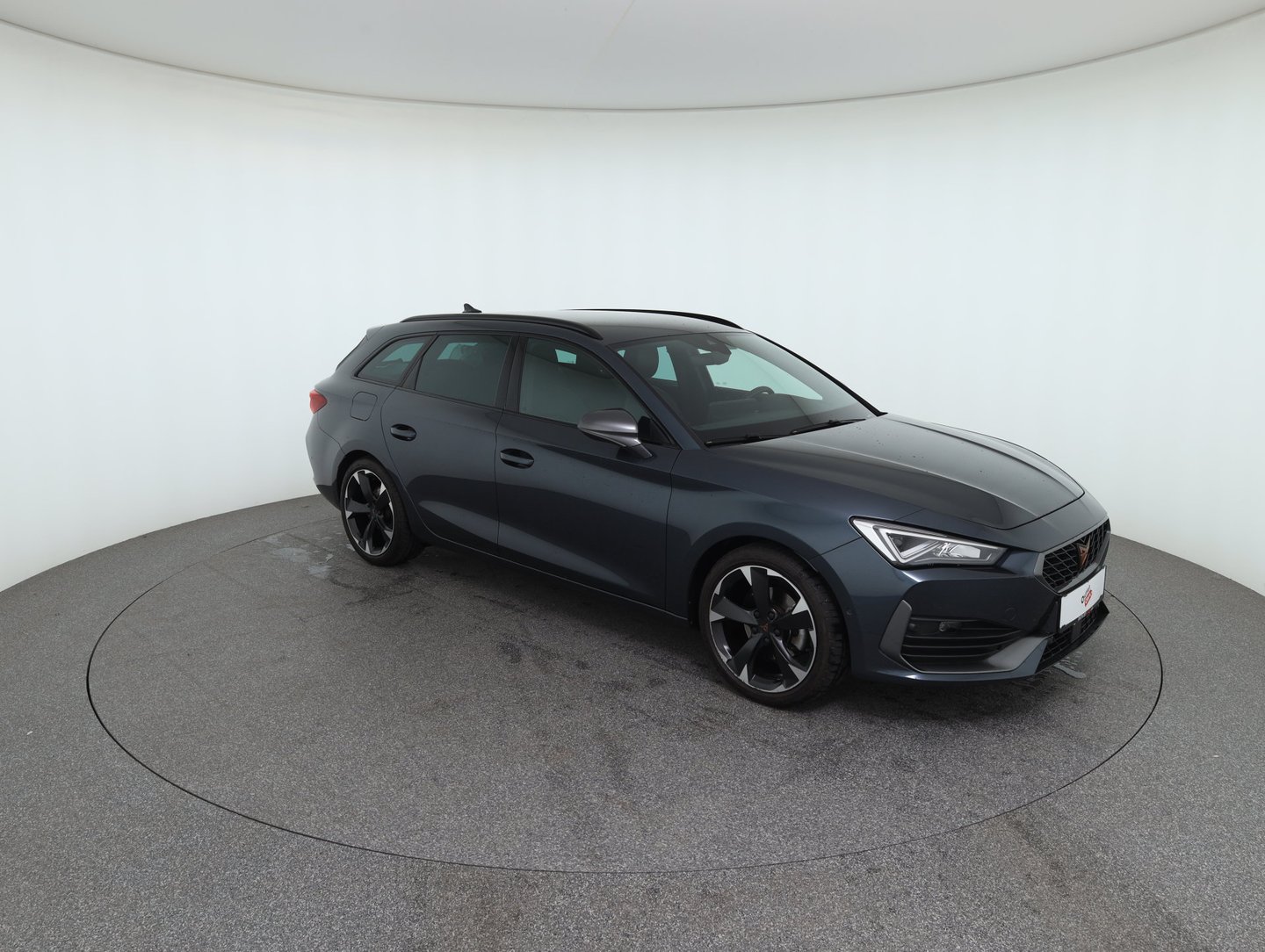 CUPRA Leon SP Kombi Alpha 1.5 eTSI DSG 150 | Bild 3 von 38