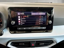 SEAT Arona Reference Edition 1.0 TSI in Candy-Weiß