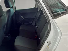 SEAT Arona Reference Edition 1.0 TSI in Candy-Weiß