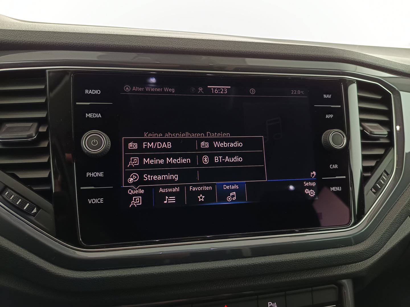 VW T-Roc Sport TSI ACT DSG | Bild 19 von 34