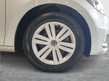 VW Touran TDI in 8E Reflexsilber Metallic