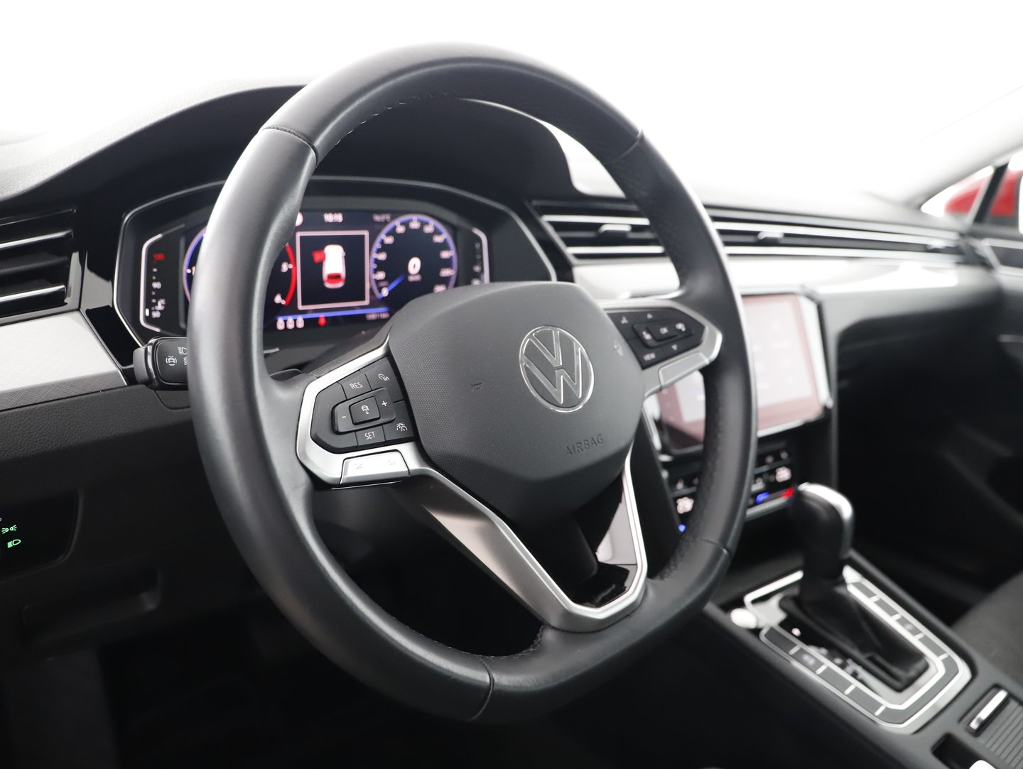 VW Passat Variant Business TDI DSG | Bild 9 von 22