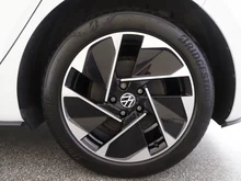 VW ID.3 Pure Performance in 2Y Gletscherweiß Metallic