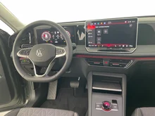 VW Tiguan Friends eTSI DSG in Cipressino-Grün Metallic