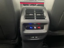 VW Tiguan Friends eTSI DSG in Cipressino-Grün Metallic