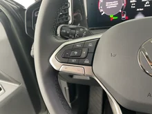 VW Tiguan Friends eTSI DSG in Cipressino-Grün Metallic