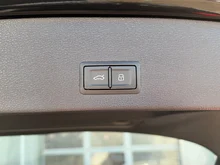 Audi Q2 35 TFSI S line in 0E Mythosschwarz Metallic