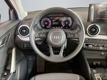 Audi Q2 35 TFSI S line in 0E Mythosschwarz Metallic