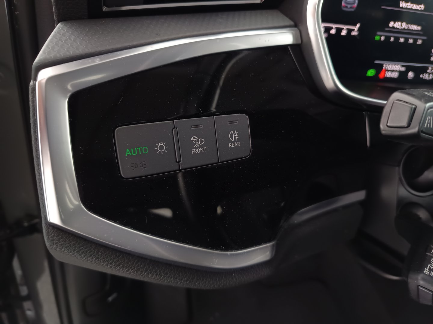 Audi Q3 35 TFSI S line exterieur | Bild 12 von 36