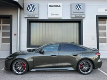 Audi RS5 RS 5 Limousine 470 kW in E8 Bedfordgrün Metallic