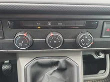 VW Transporter Kombi LR TDI 4MOTION in Puregrey