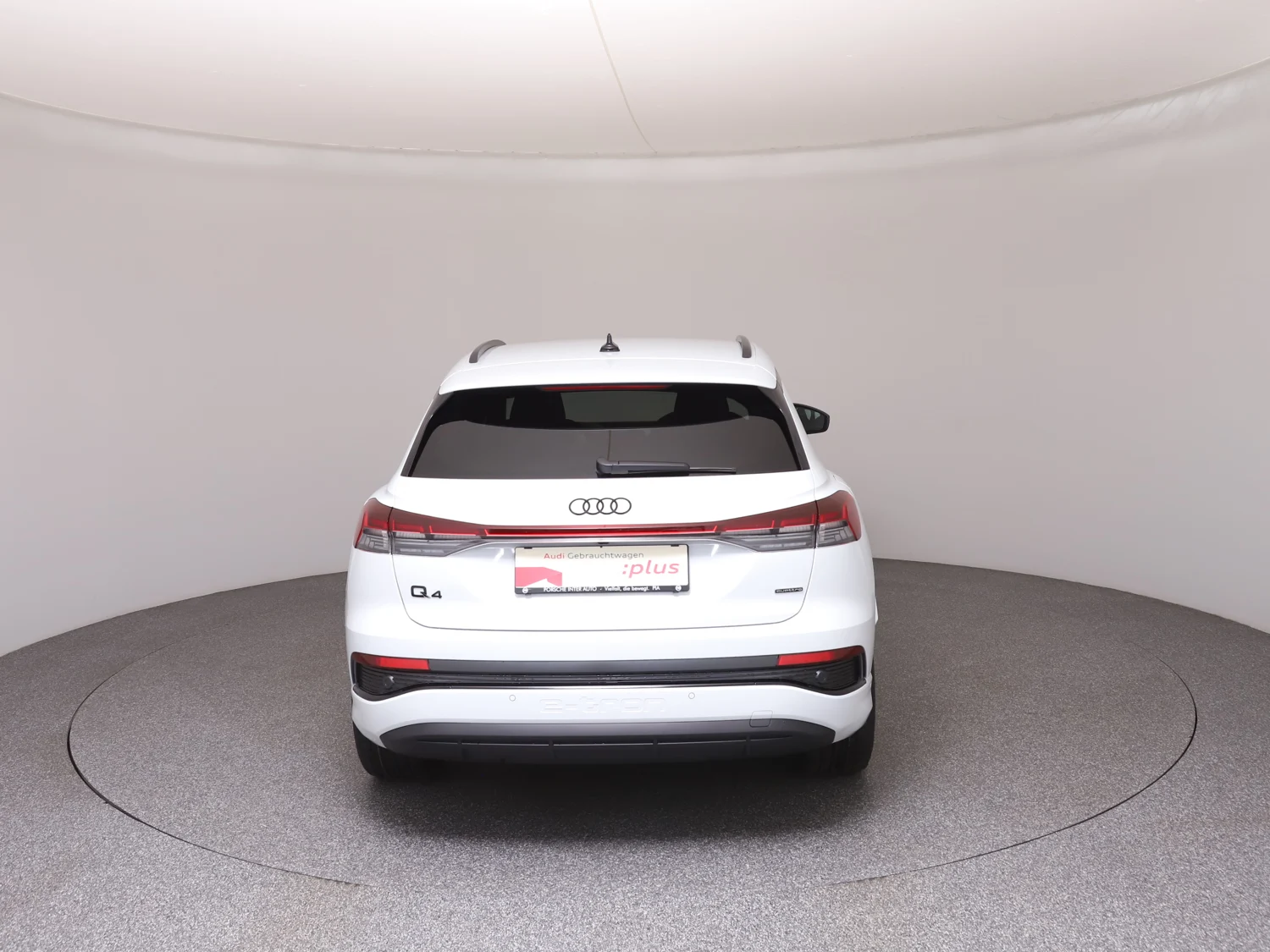 Bild eines Audi Q4 45 e-tron quattro