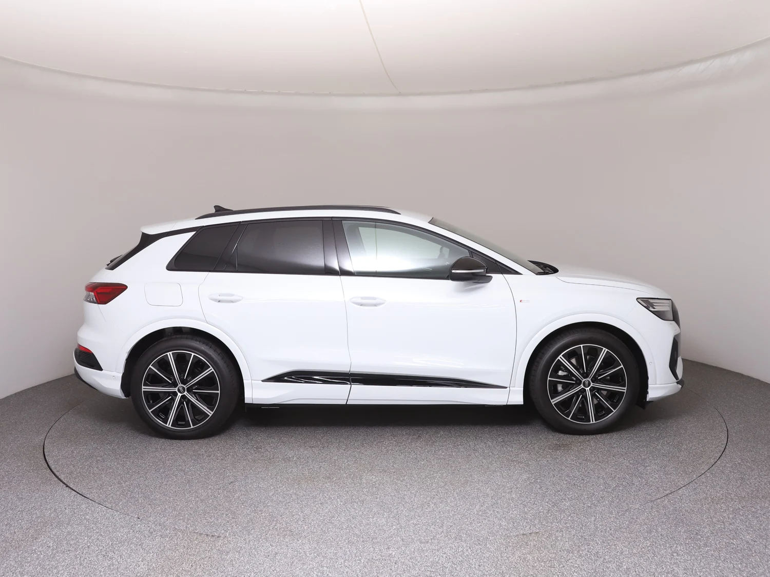 Bild eines Audi Q4 45 e-tron quattro
