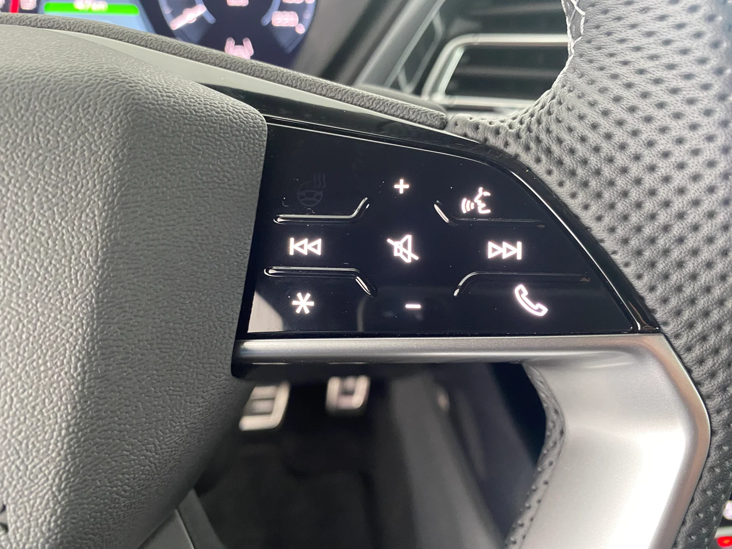 Bild eines Audi Q4 45 e-tron quattro
