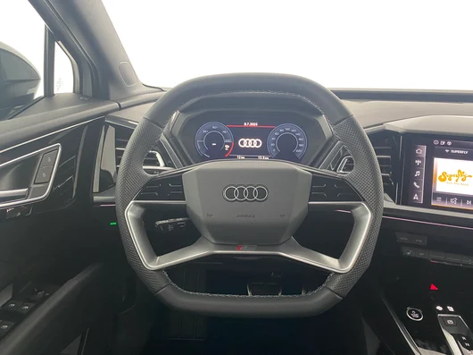 Bild eines Audi Q4 45 e-tron quattro