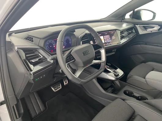 Bild eines Audi Q4 45 e-tron quattro